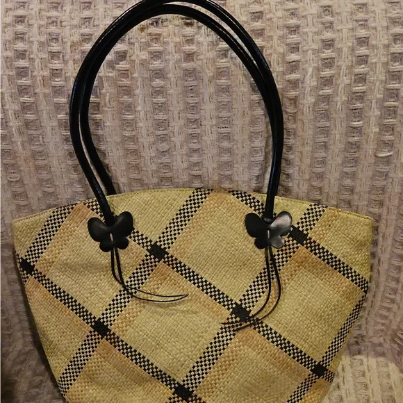 Ettienne AignerWoven Straw Tote Bag in Yellow and Black - Picture 2 of 6